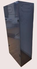 Kombi dolabı mat siyah doğalgaz kombi dolabı