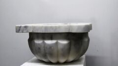 Klasik Türk Hamamı Mermer Kurnası  Geleneksel Hamam Kurnası – Usta İşçilik