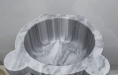 Klasik Türk Hamamı Mermer Kurnası  Geleneksel Hamam Kurnası – Usta İşçilik